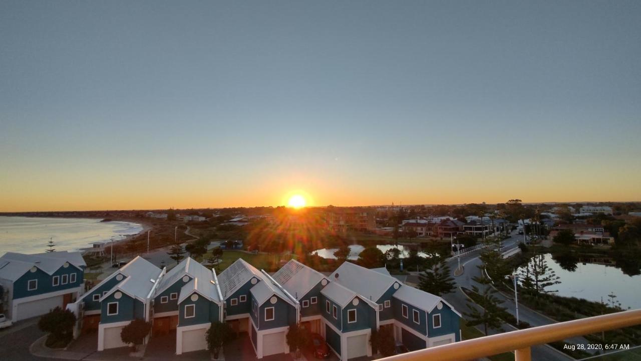 A 406 Fantastic Ocean Beach And Marina View Apt - 曼哲拉 外观 照片
