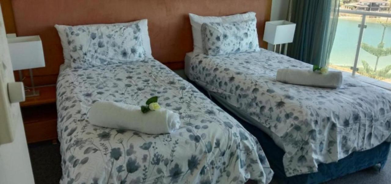 A 406 Fantastic Ocean Beach And Marina View Apt - 曼哲拉 外观 照片