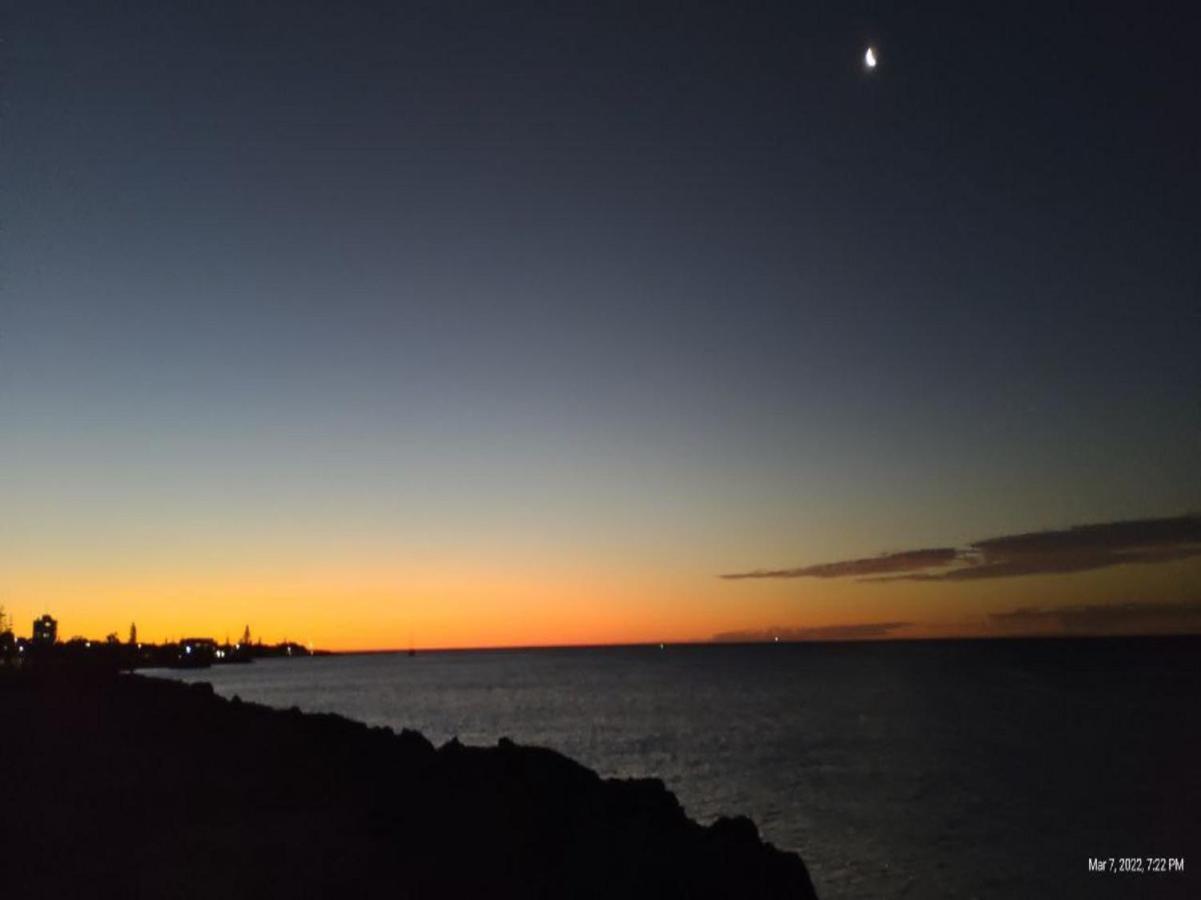 A 406 Fantastic Ocean Beach And Marina View Apt - 曼哲拉 外观 照片