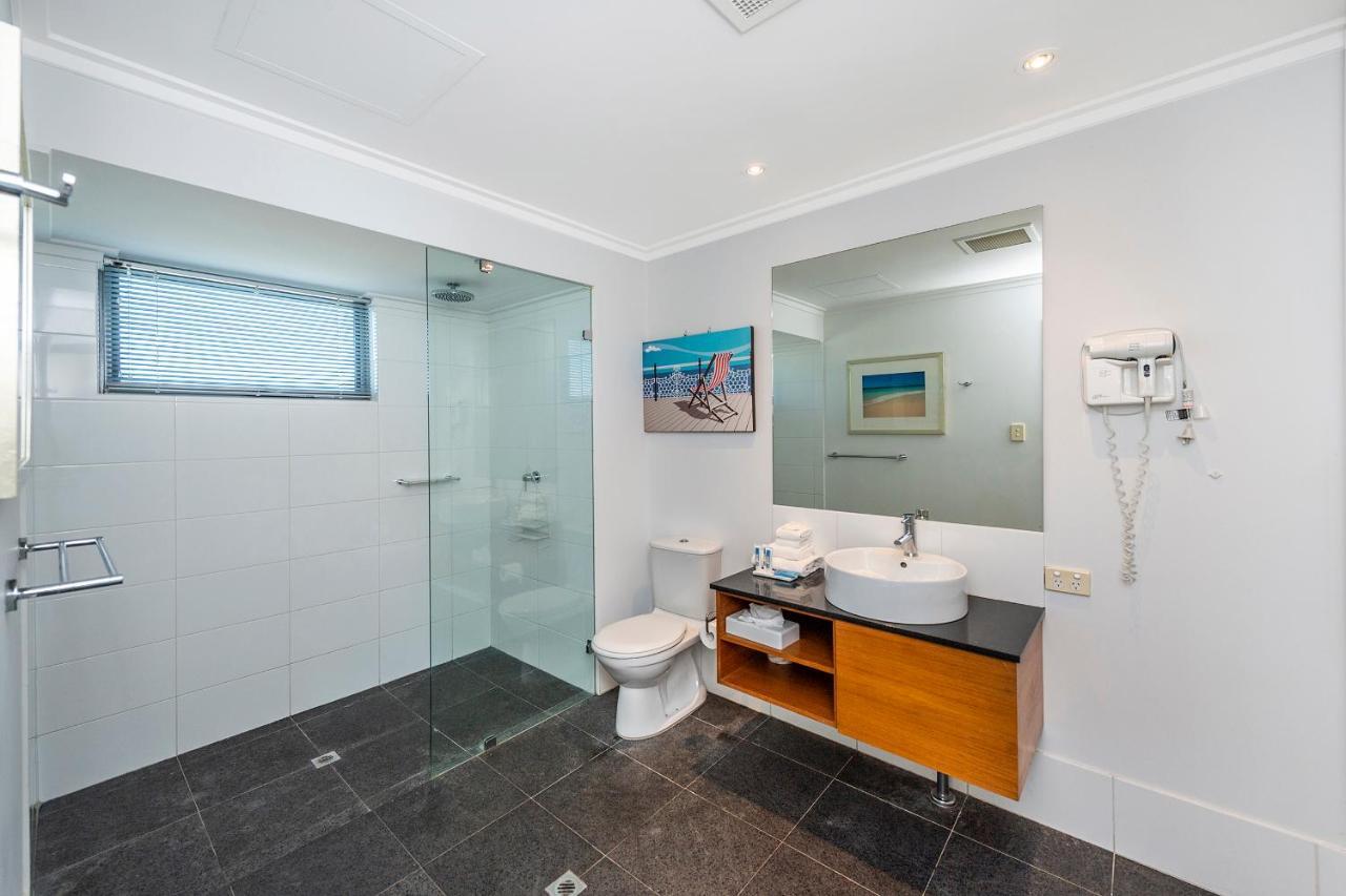 A 406 Fantastic Ocean Beach And Marina View Apt - 曼哲拉 外观 照片