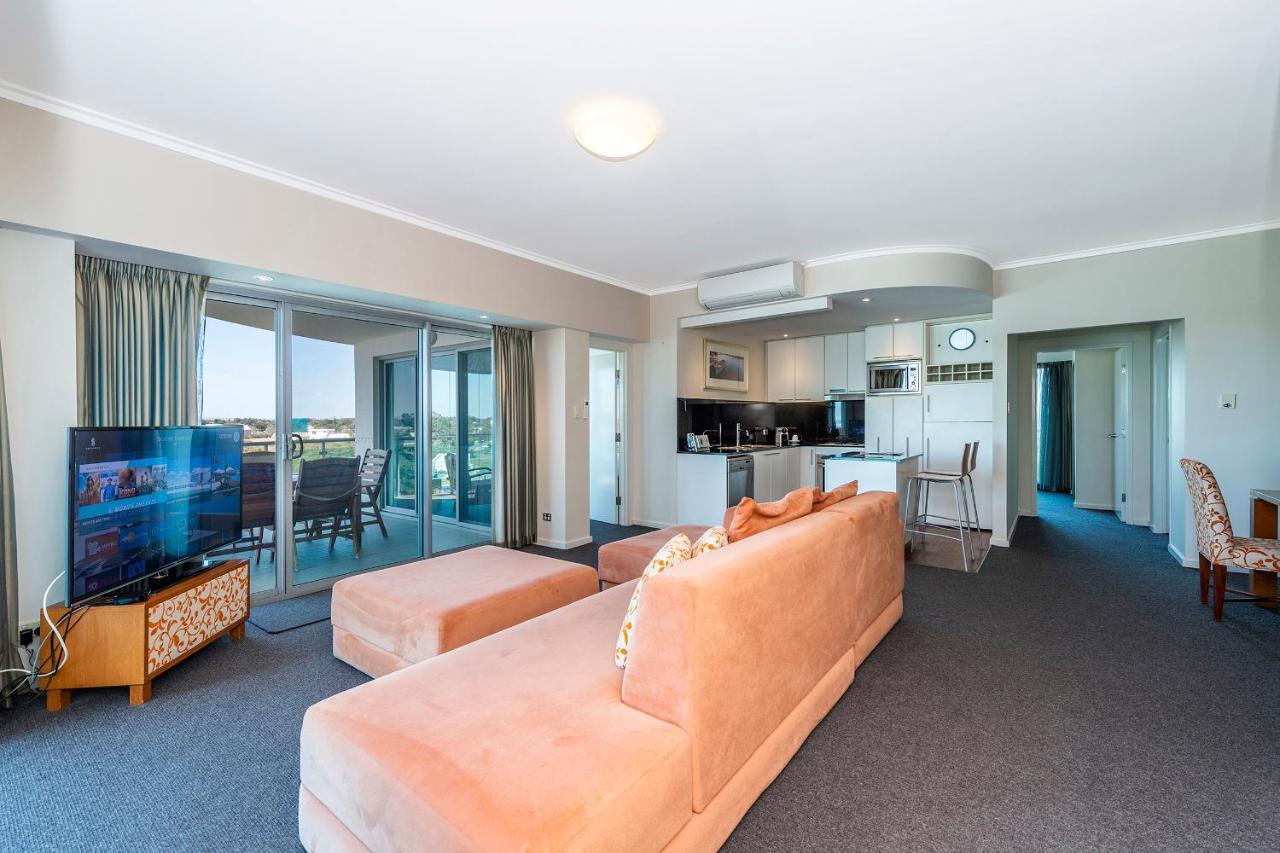 A 406 Fantastic Ocean Beach And Marina View Apt - 曼哲拉 外观 照片